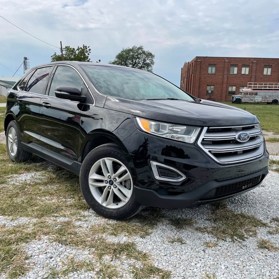 2017 Ford Edge